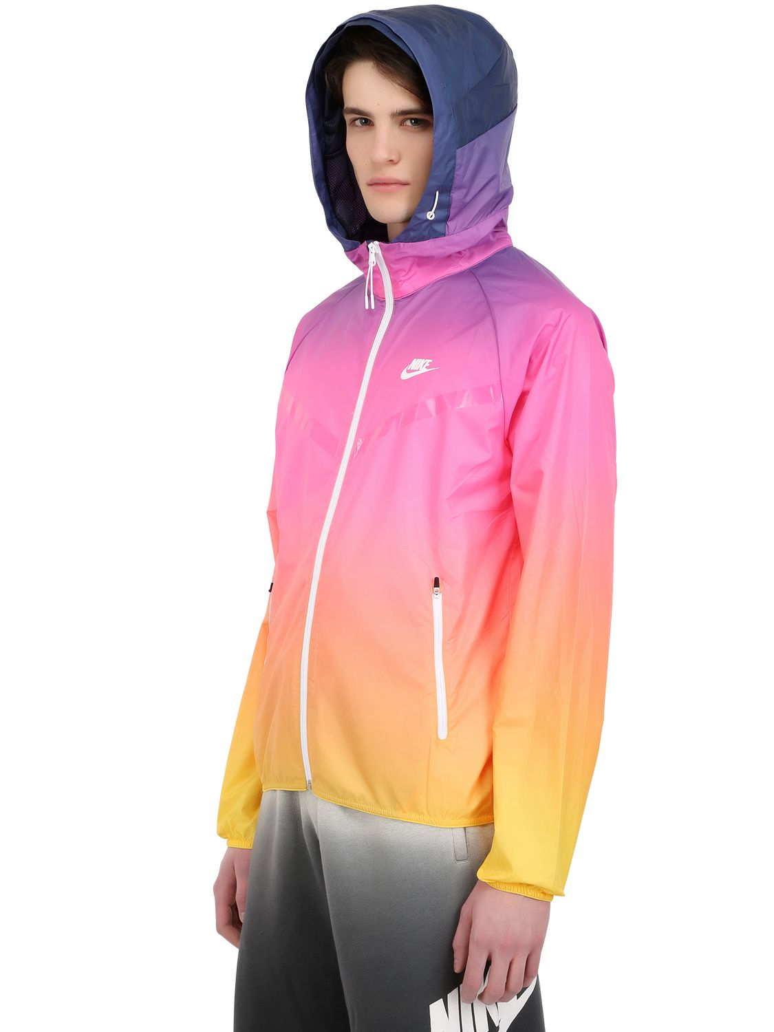 nike windrunner gradient zip