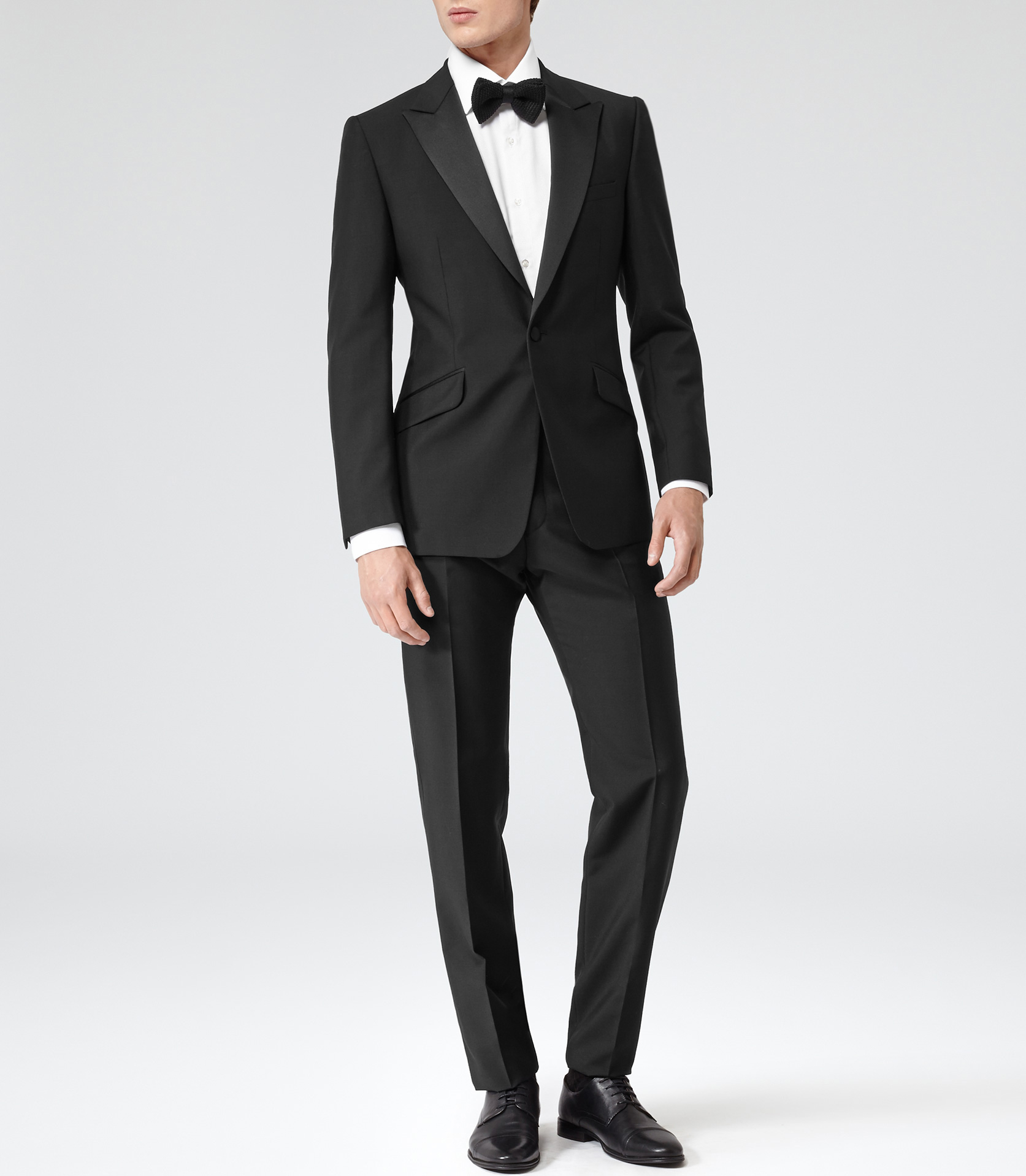 Reiss Mayfair Peak Lapel Tuxedo in Black for Men | Lyst