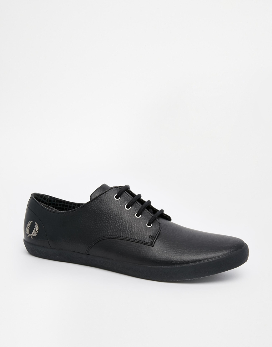 black fred perry plimsolls