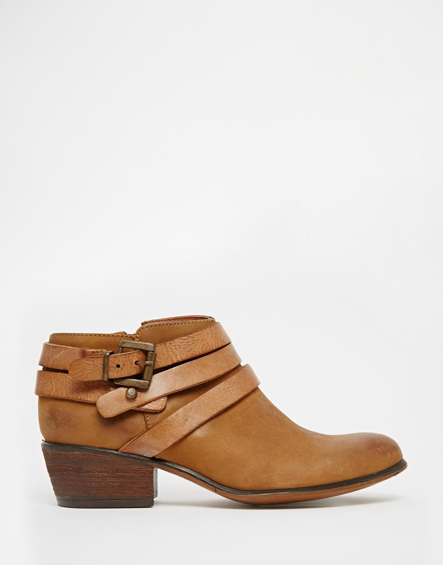 Steve Madden Regent Cognac Strap Western Ankle Boots in Brown | Lyst