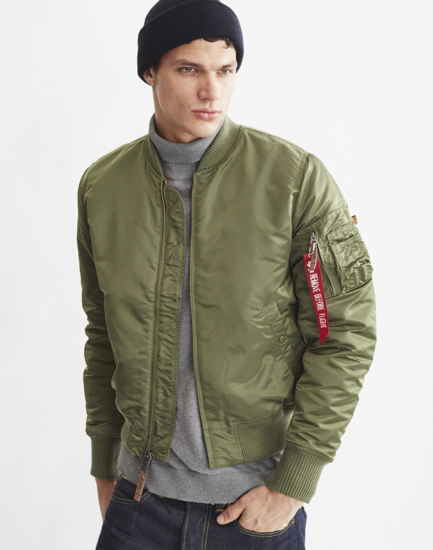 Alpha industries Ma1 Satin Bomber Jacket in Green for Men | Lyst