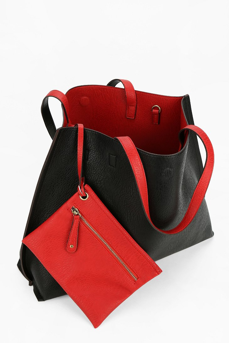Urban Outfitters Reversible Vegan Leather Tote Bag in Red/Black (Red) - Lyst