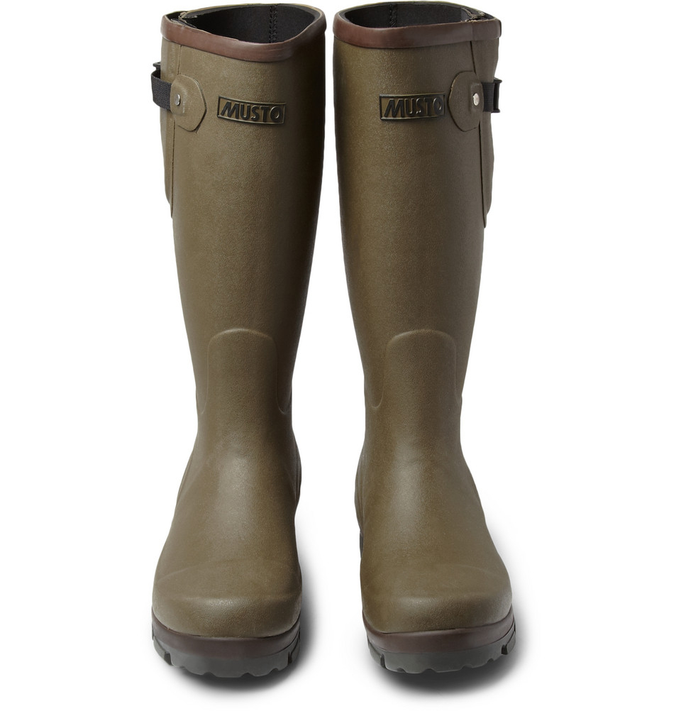 musto waterproof boots