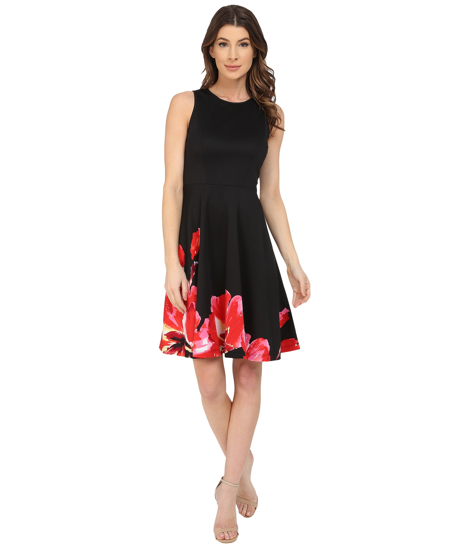 Scuba dress For warmer events, our scuba and crepe cocktail dresses are perfect. These light fabrics are versatile and can take you from season to season. In a variety of colors and prints, there is a lace cocktail dress for all occasions and seasons.