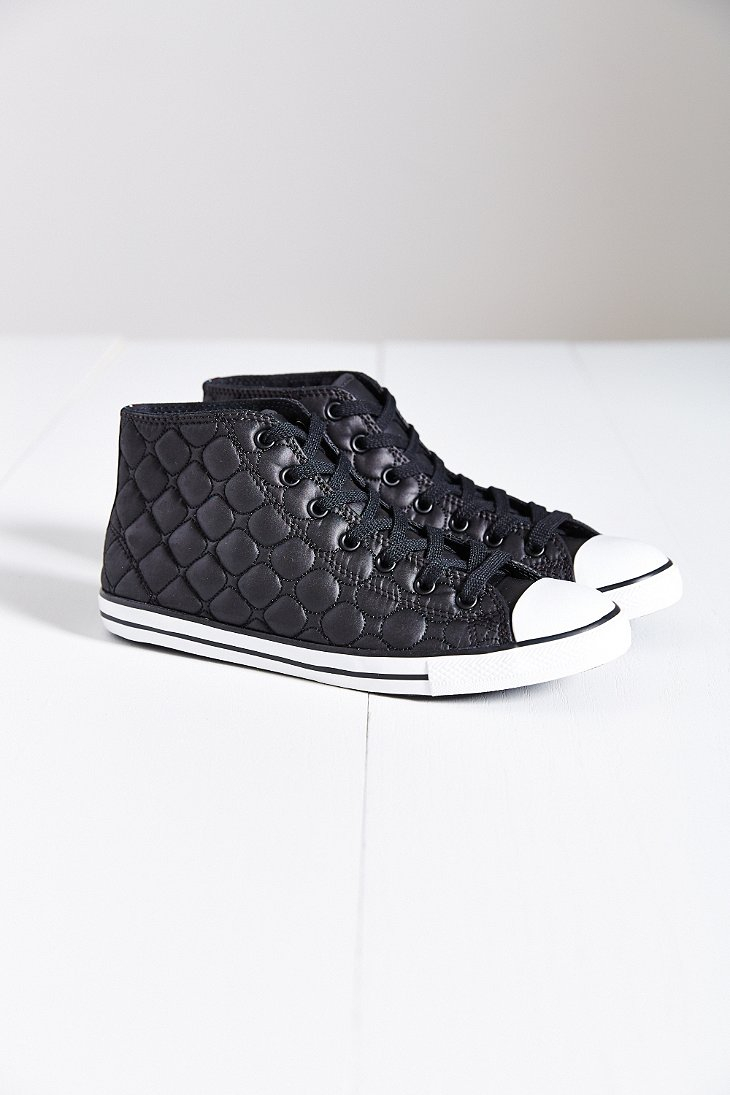 Converse Chuck Taylor All Star Dainty High-Top Sneaker in Black | Lyst