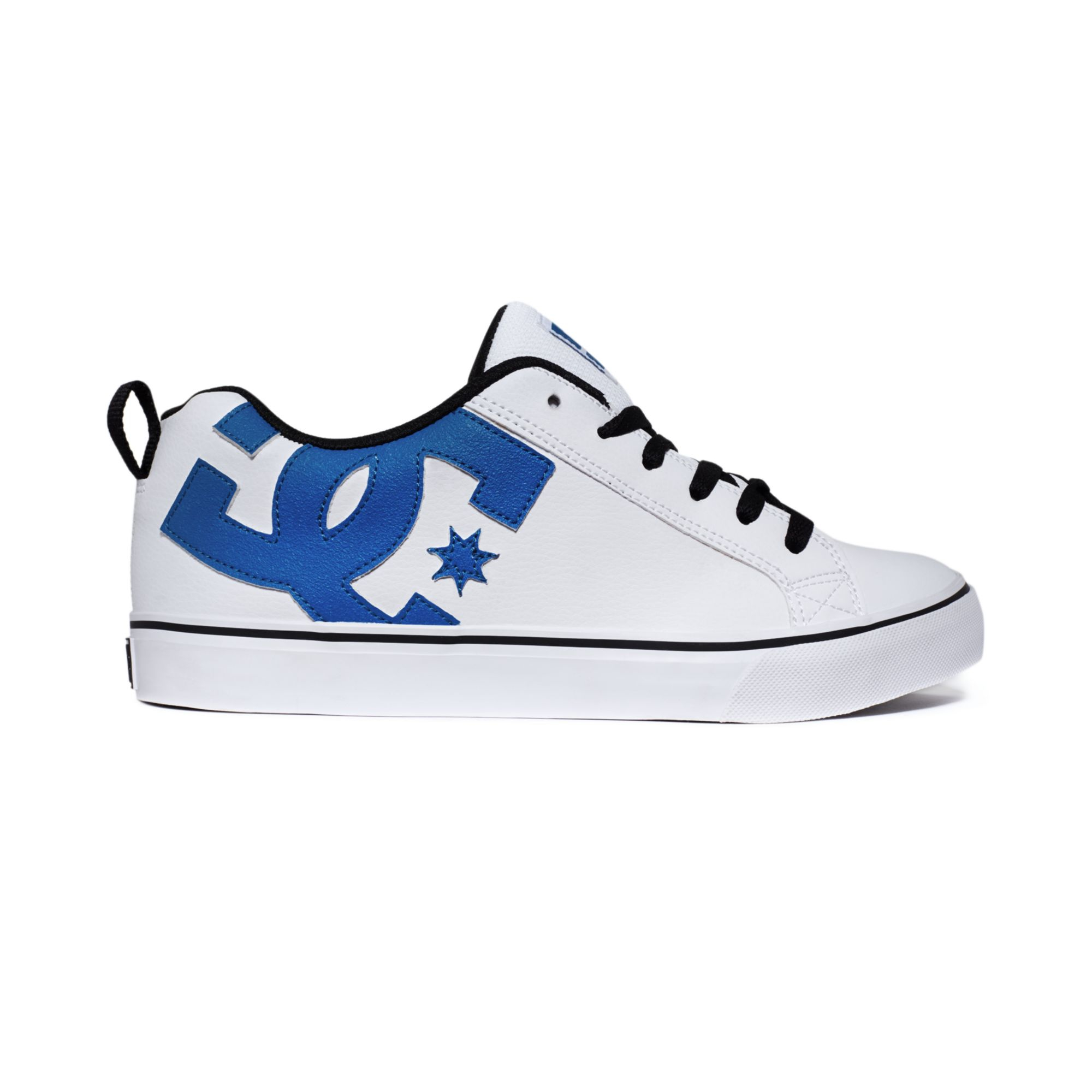 white leather dc shoes