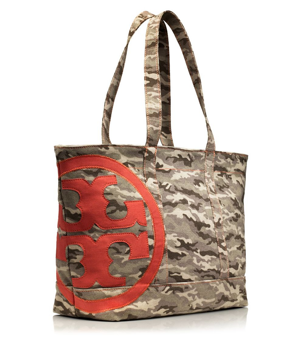 Julia camo tote discount