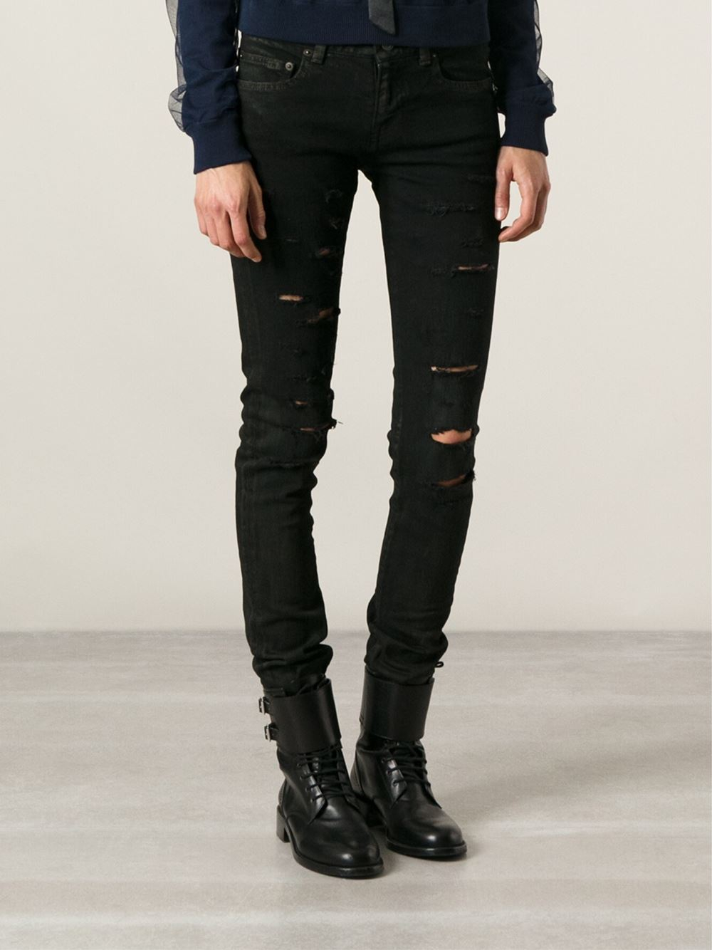 Saint Laurent Distressed Skinny Jeans in Black - Lyst