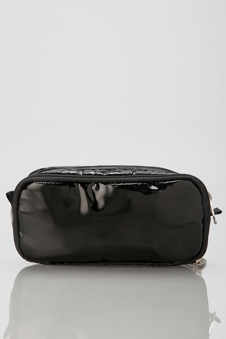 Classic Small Makeup Bag - Black Quilted Vegan Leather – PurseN
