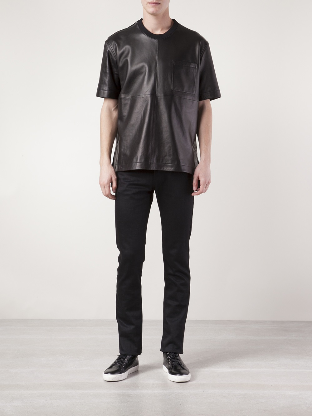black givenchy tshirt
