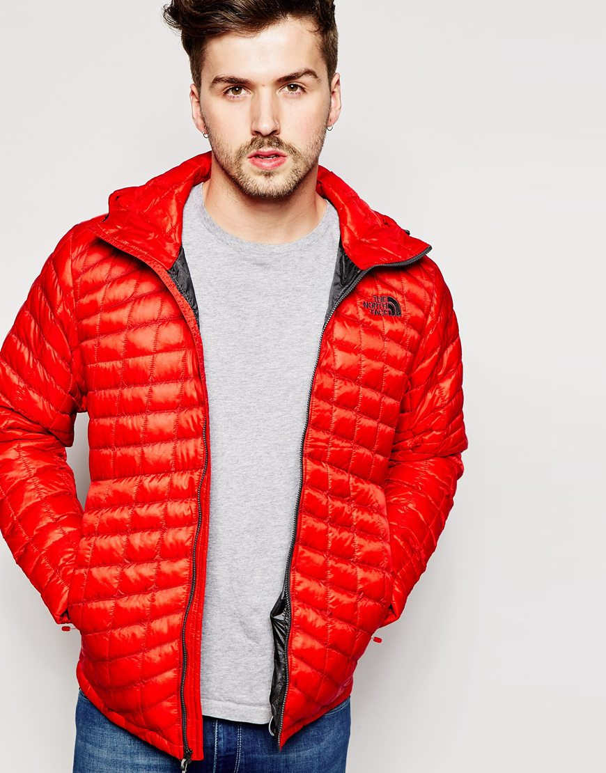 The North Face Thermoball Jacket With Hood in Red for Men | Lyst Canada