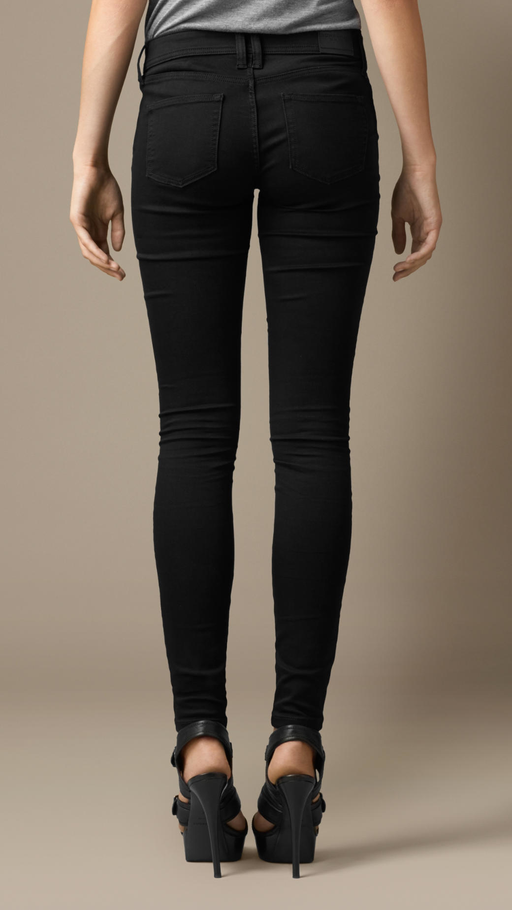 Burberry Skinny Fit Low-rise Power-stretch Jeans in Black | Lyst