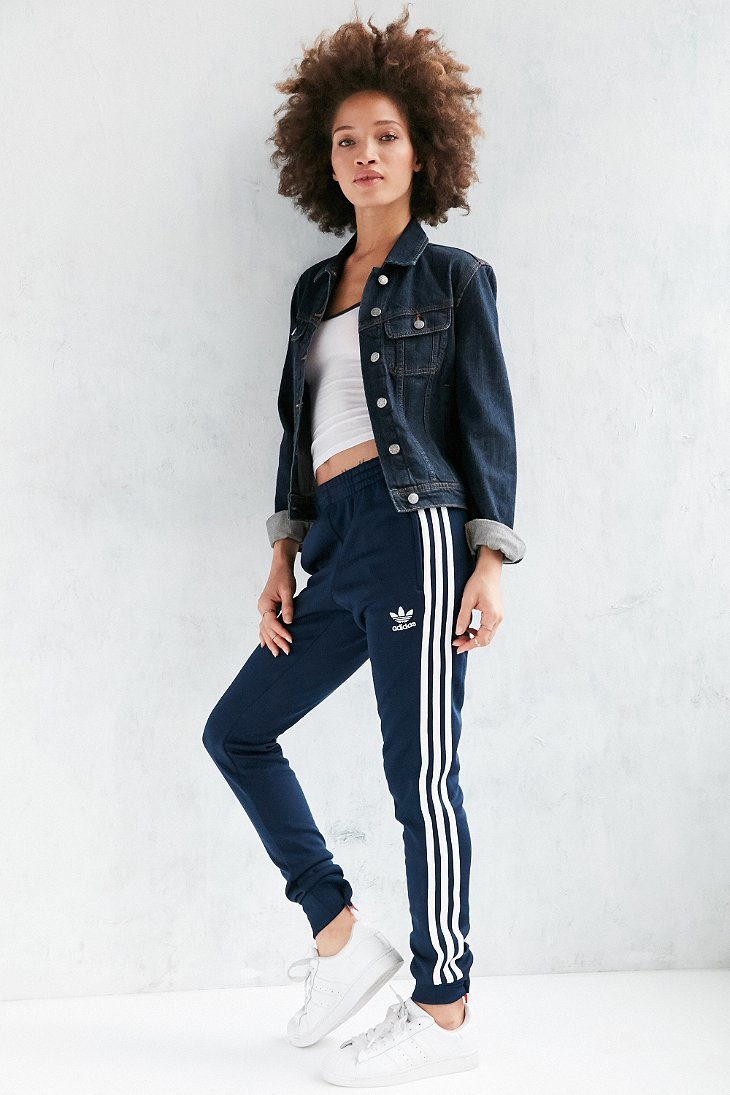 adidas track pants outfit women