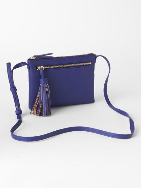 Gap Crossbody Bag in Blue (spectrum blue)