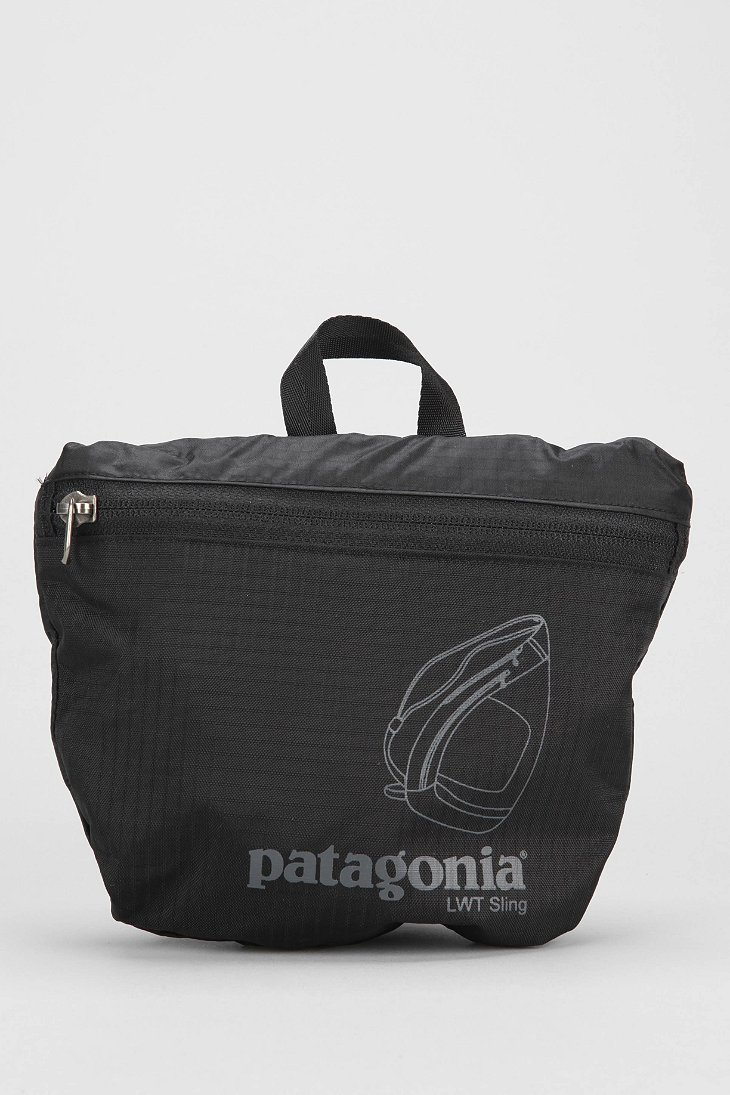 Patagonia Lightweight Travel Sling Backpack in Black for Men | Lyst