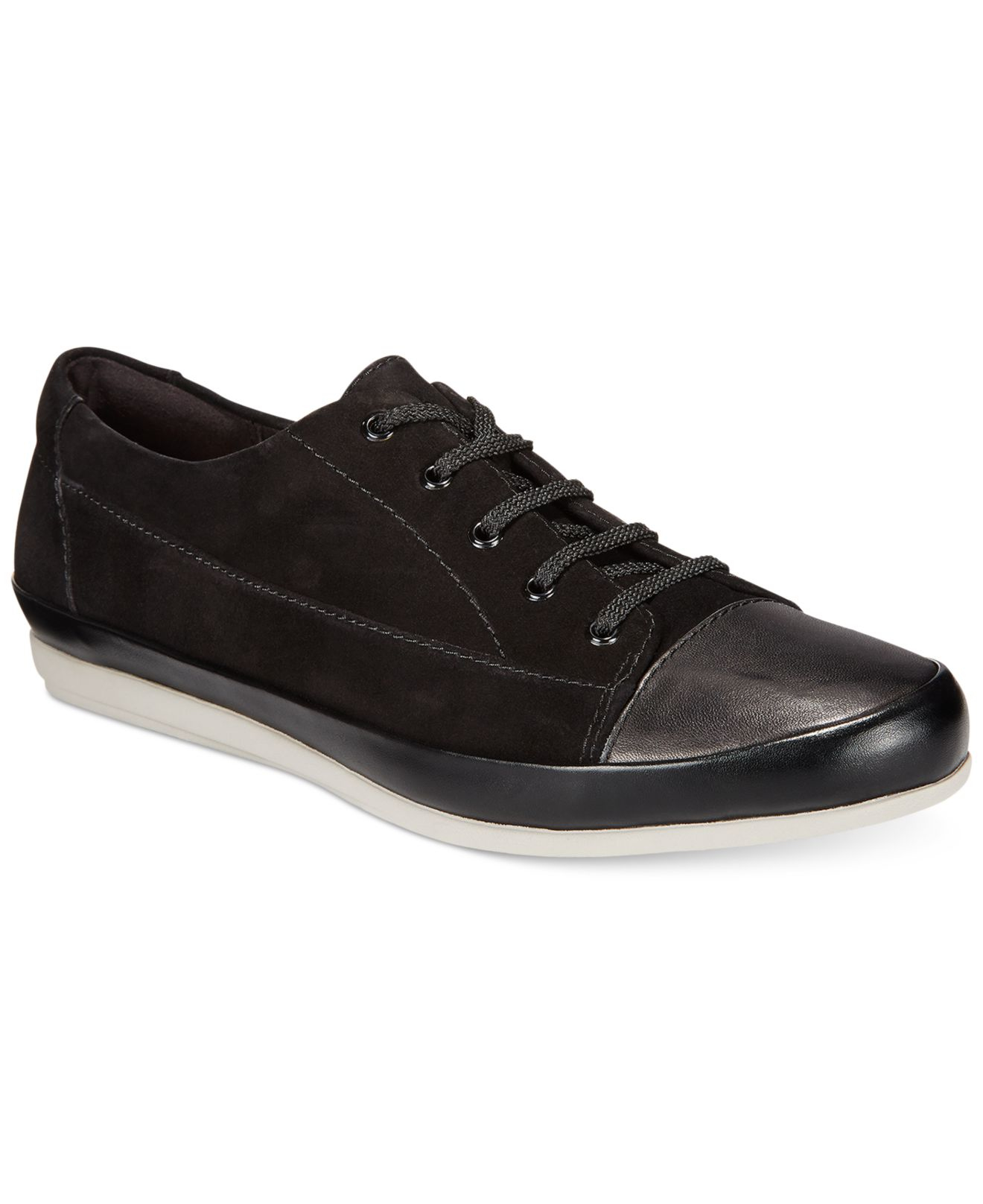 Clarks Collection Women's Lorry Grace Sneakers in Black | Lyst