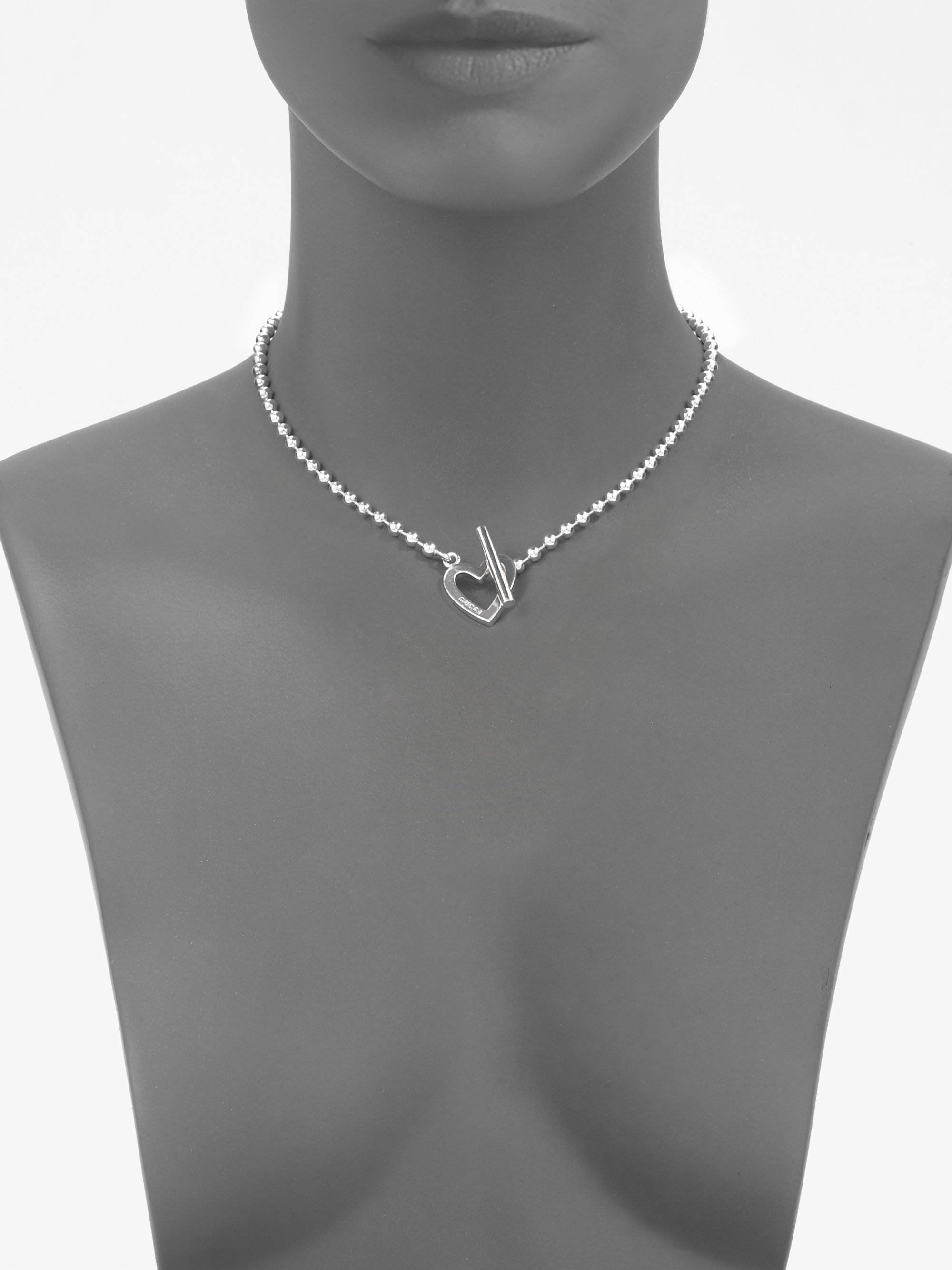 Gucci Sterling Silver Toggle Heart Necklace in Metallic - Lyst