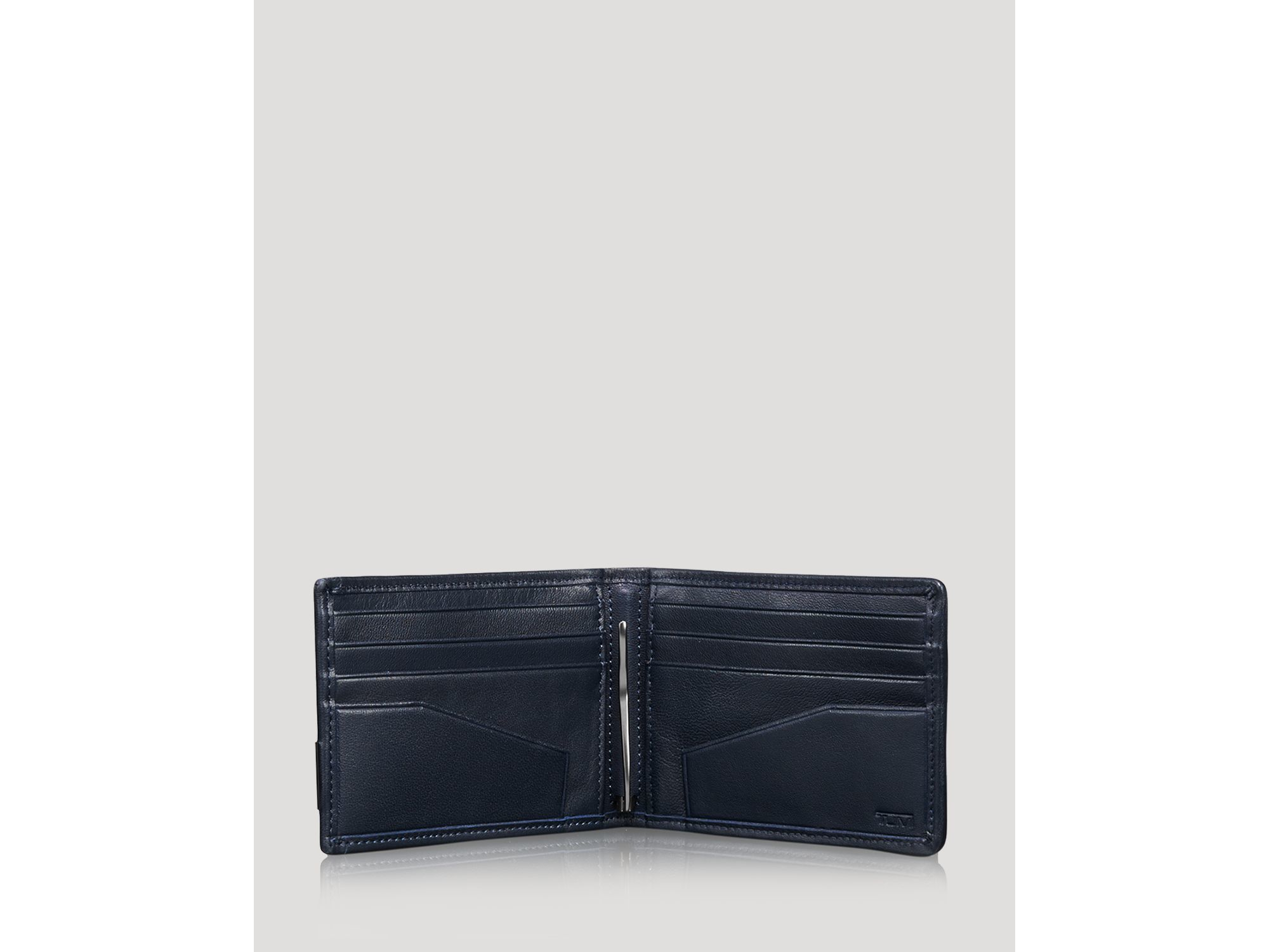 tumi clip wallet