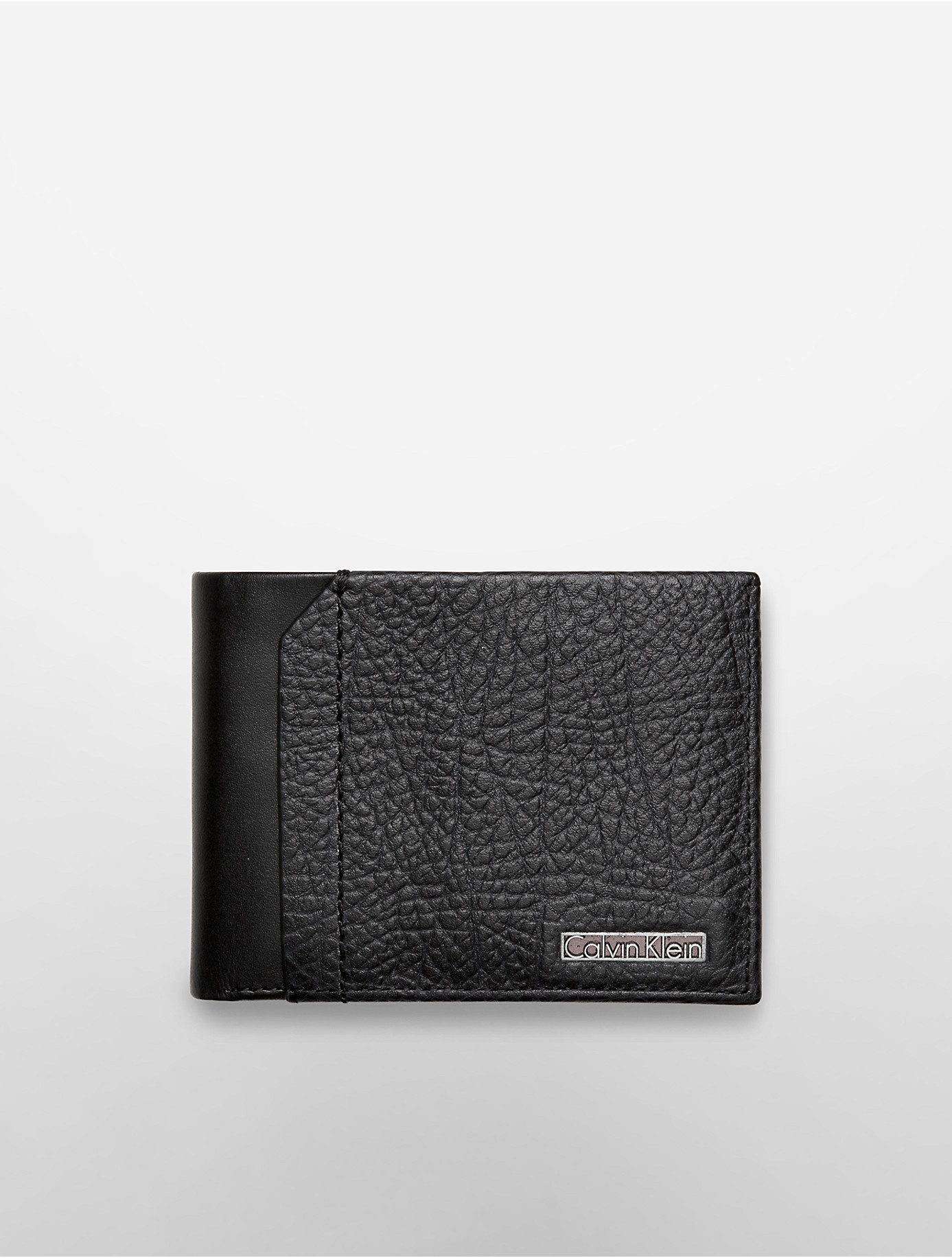 Calvin klein Jeans Pebble Textured Leather Bifold Wallet in Black for