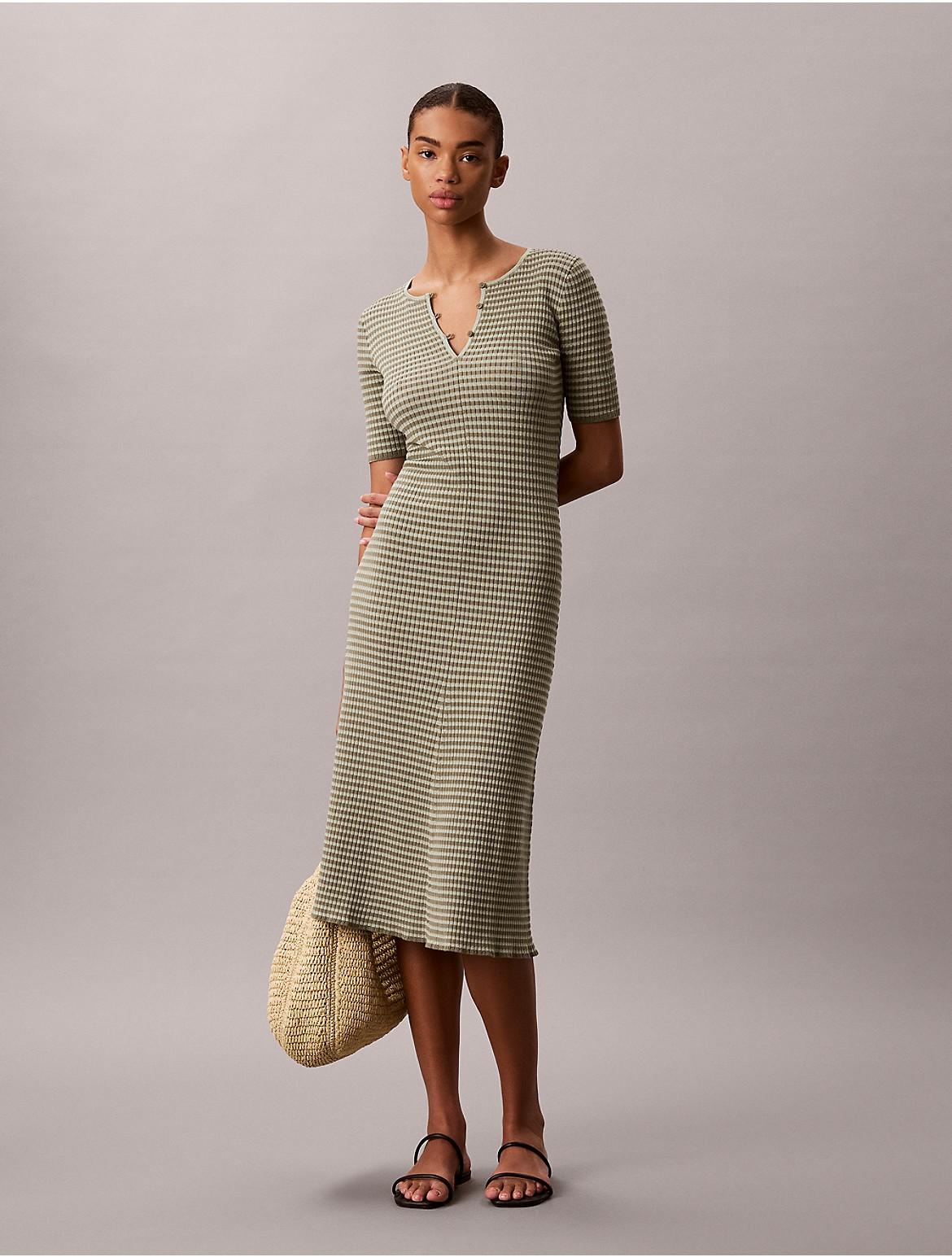 calvin klein casual dress Amazon.com: Calvin Klein Women's Sleeveless Sheath Dress with Starburst, Black 18, 16 : Clothing, Shoes & Jewelry