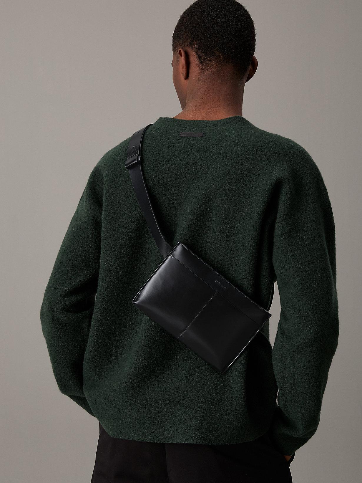 Flat belt bag shop