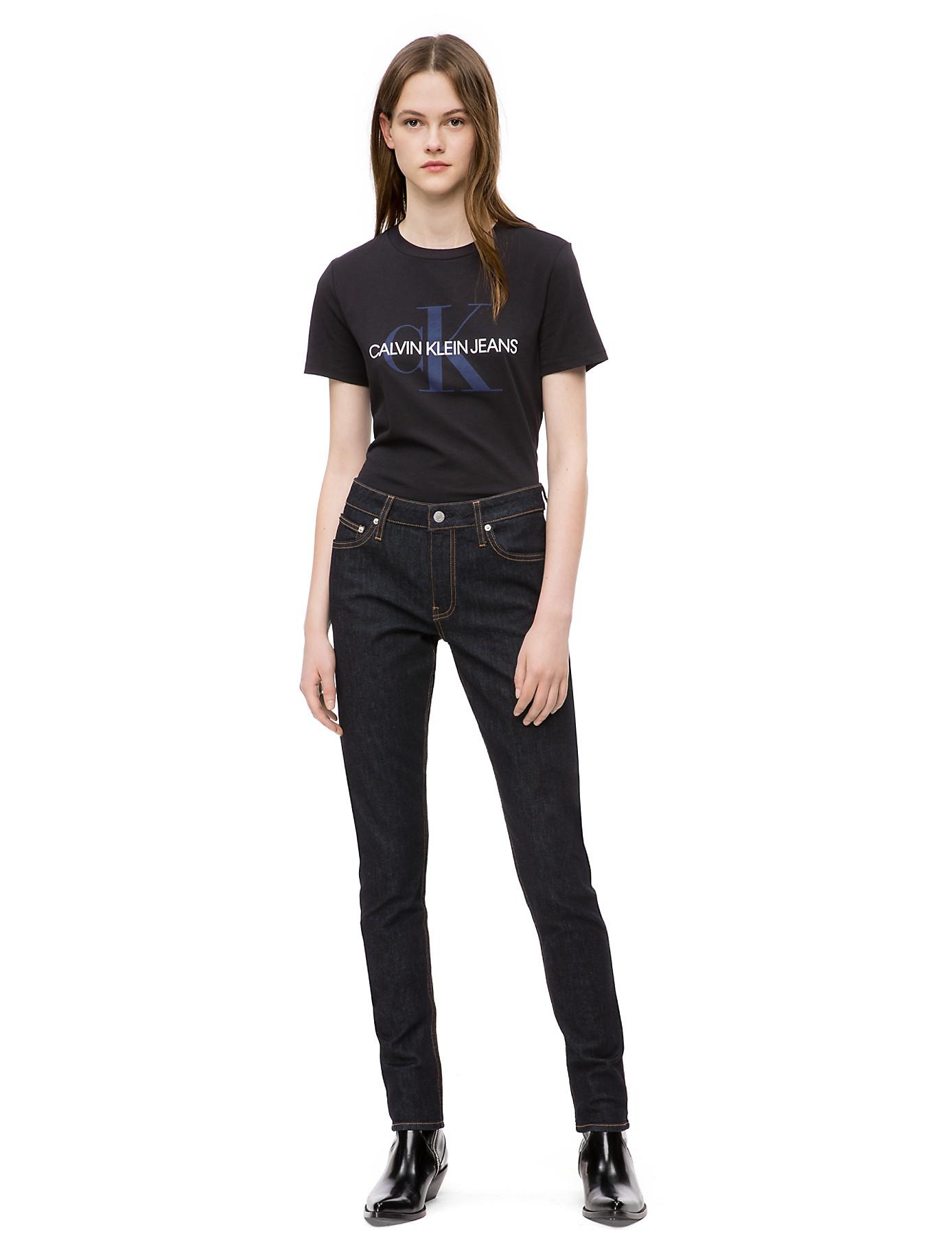 ckj 021 slim mid rise jeans