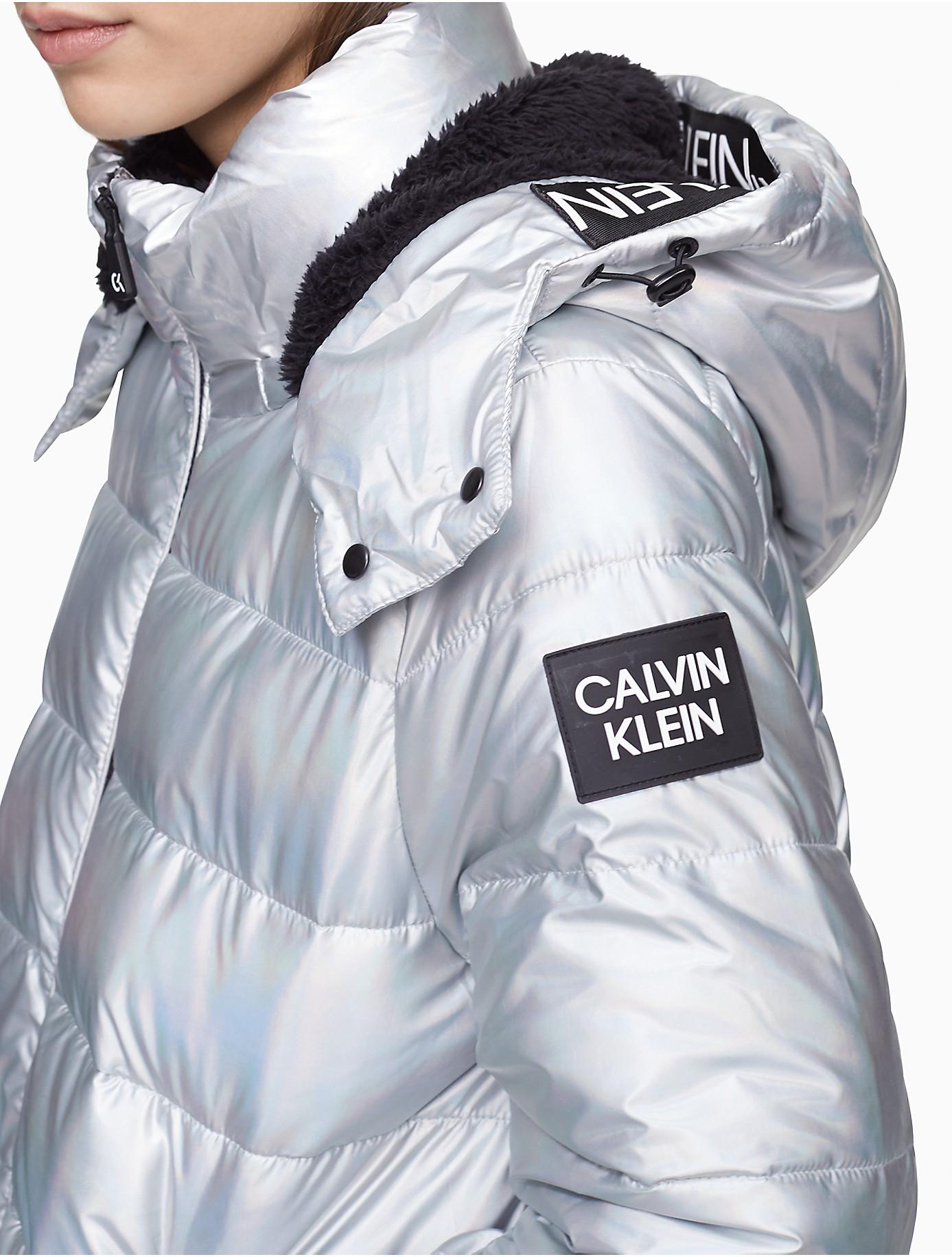 Calvin Klein Synthetic Performance Logo Hooded Puffer Jacket in 