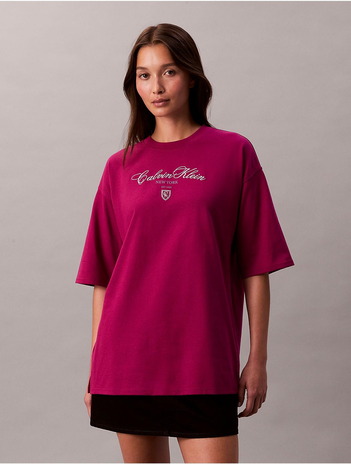 open lace back dress Pink T-Shirt Dress – Clov Blanks main image 1