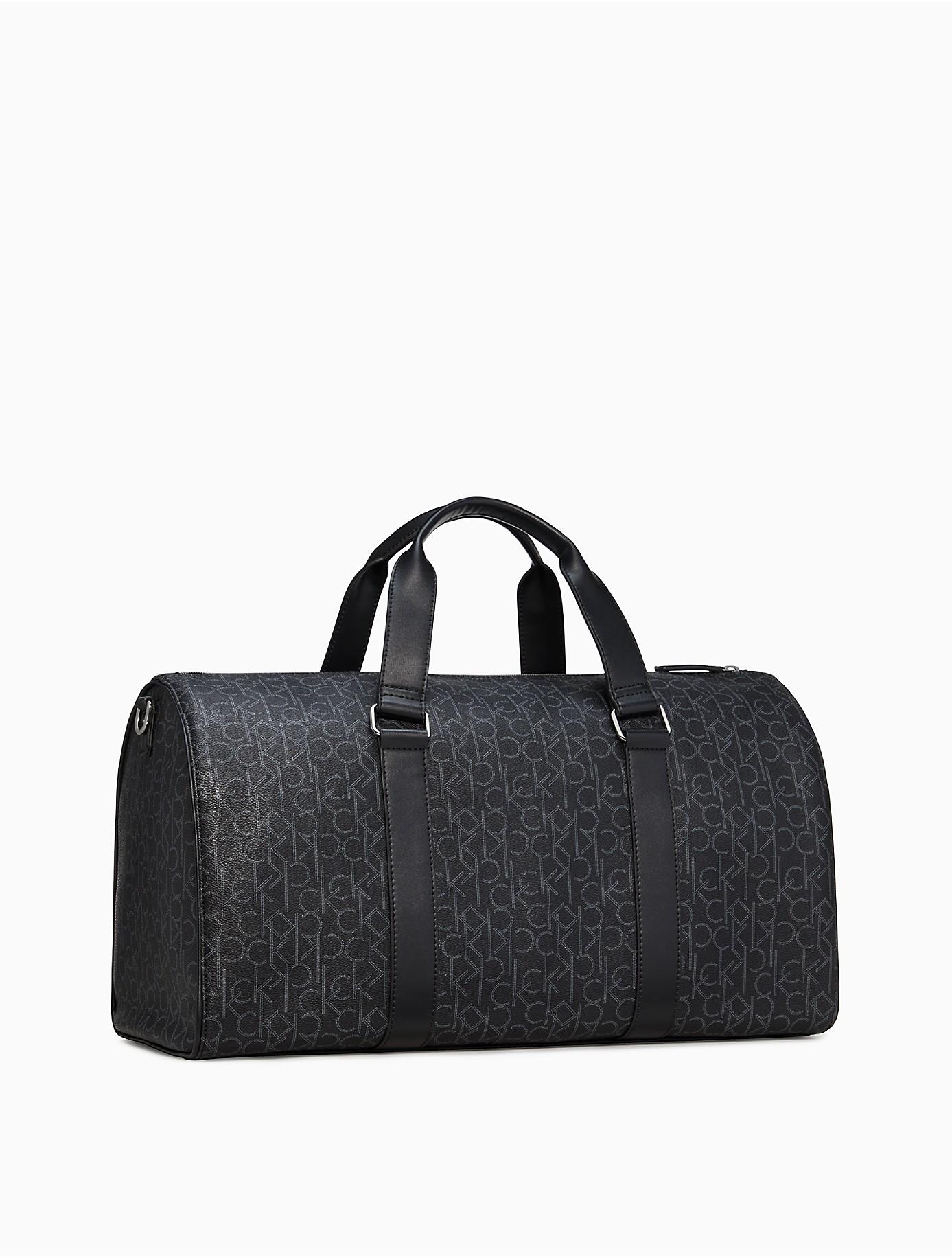 Piping frekvens rækkevidde Calvin Klein Monogram Logo Weekender Bag in Black for Men | Lyst