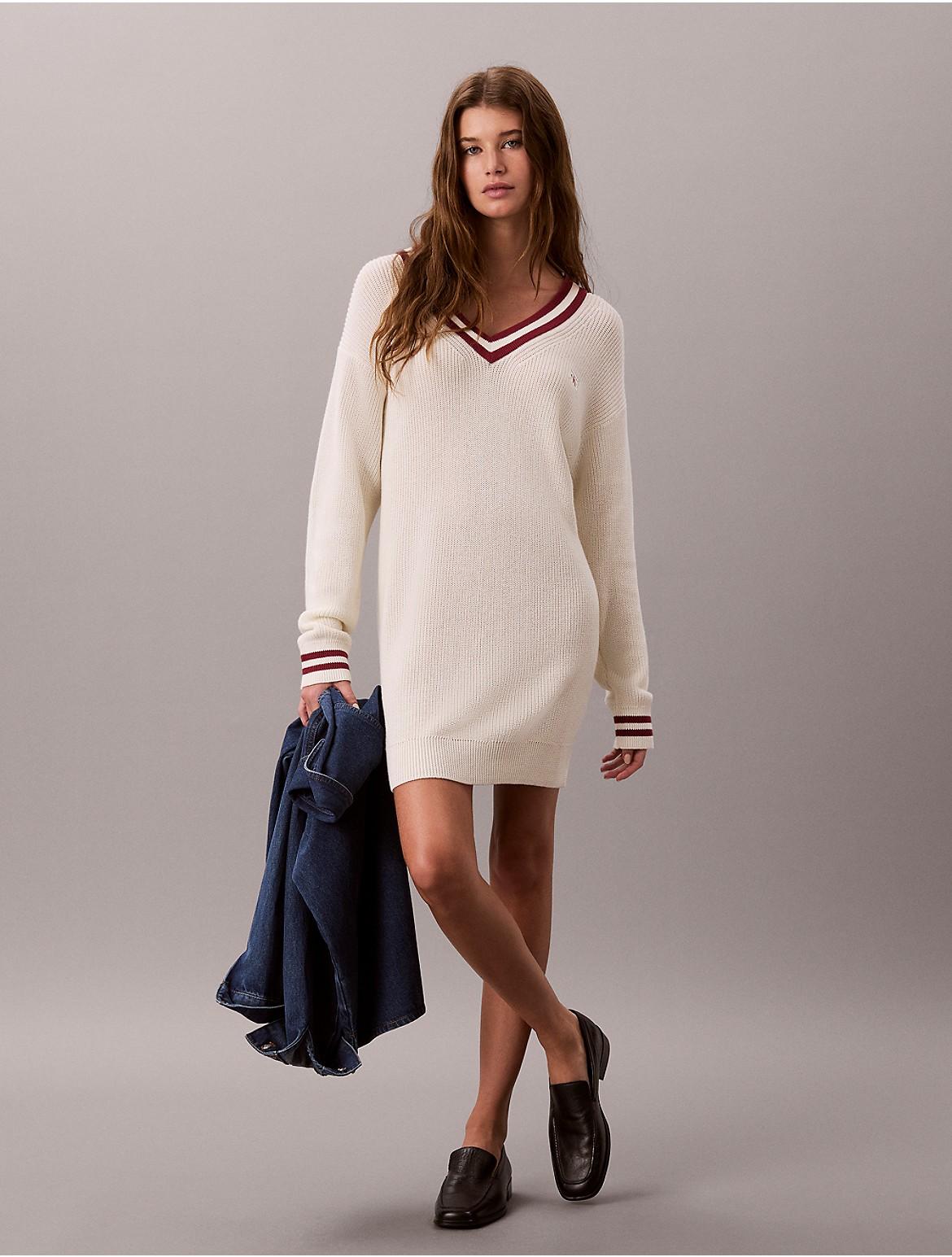 long sleeve black sweater dress The in Plush Cotton and a flattering mini Bob's Discount Furniture Dark Launchdate:2024-12-19 Size:1x( 14-16)