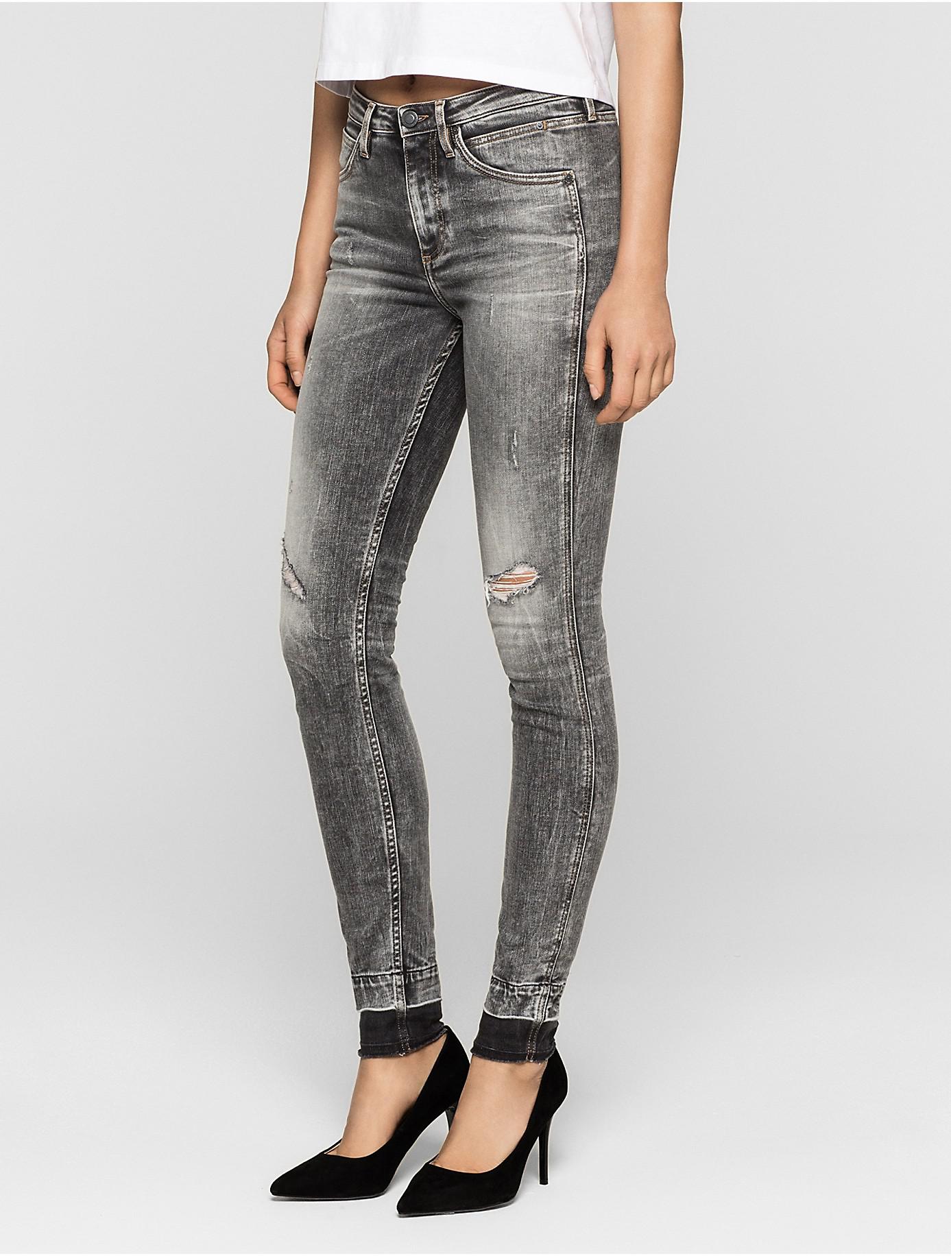 Lyst Calvin Klein Jeans Sculpted Highrise Skinny Jeans in Gray