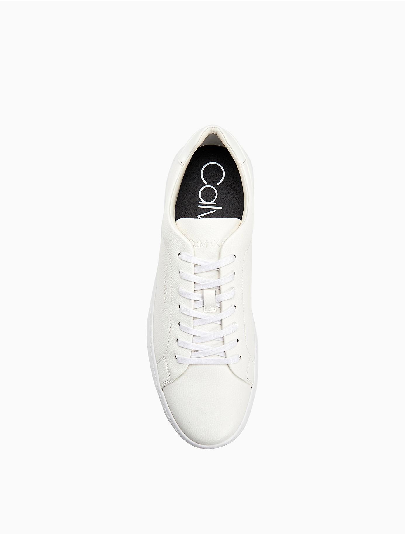 Falconi tumbled leather sneaker Outlet