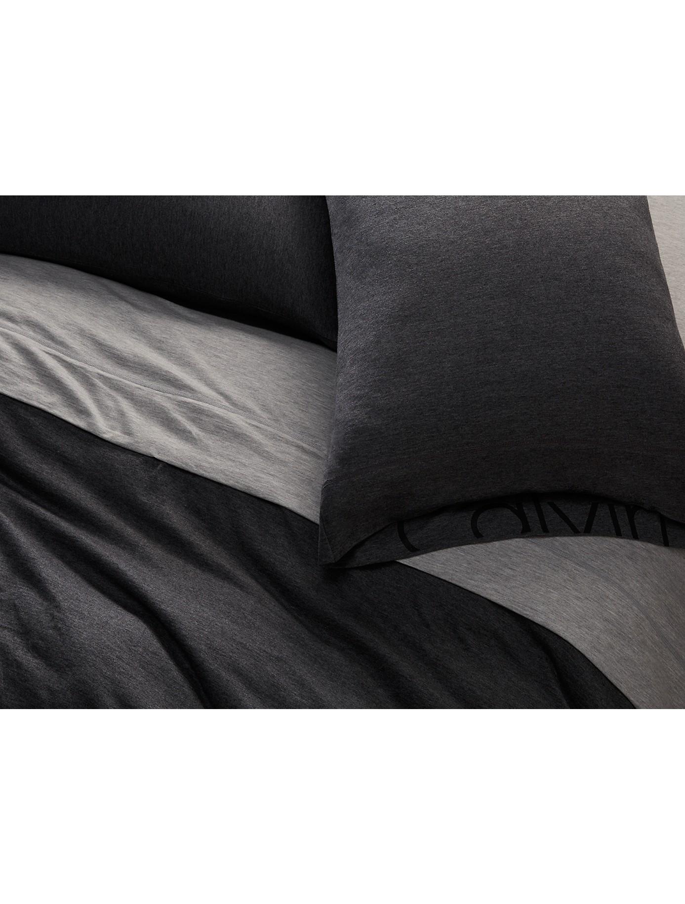 Calvin Klein Modern Cotton Body Duvet Cover In Charcoal in Gray for