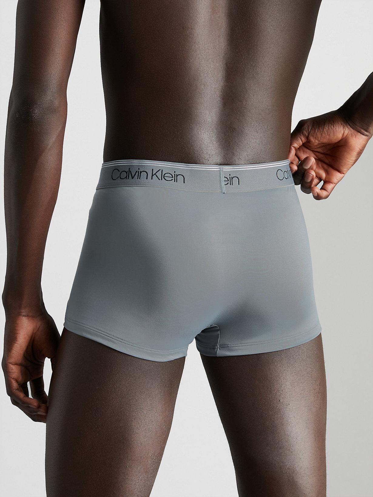 Calvin Klein 3 Pack Low Rise Trunks - Micro Stretch Wicking in Black for  Men | Lyst UK
