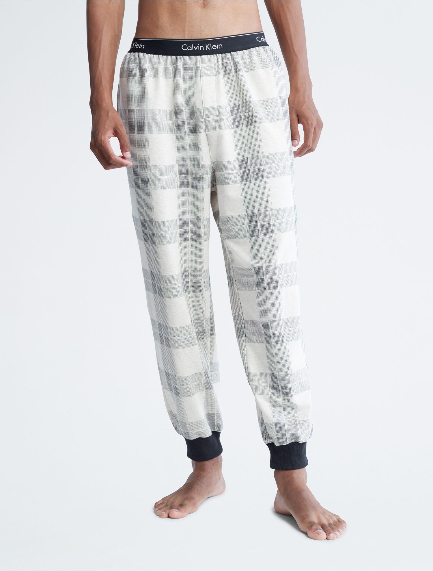 Calvin Klein Modern Cotton Lounge Holiday Plaid Joggers in Gray for Men |  Lyst
