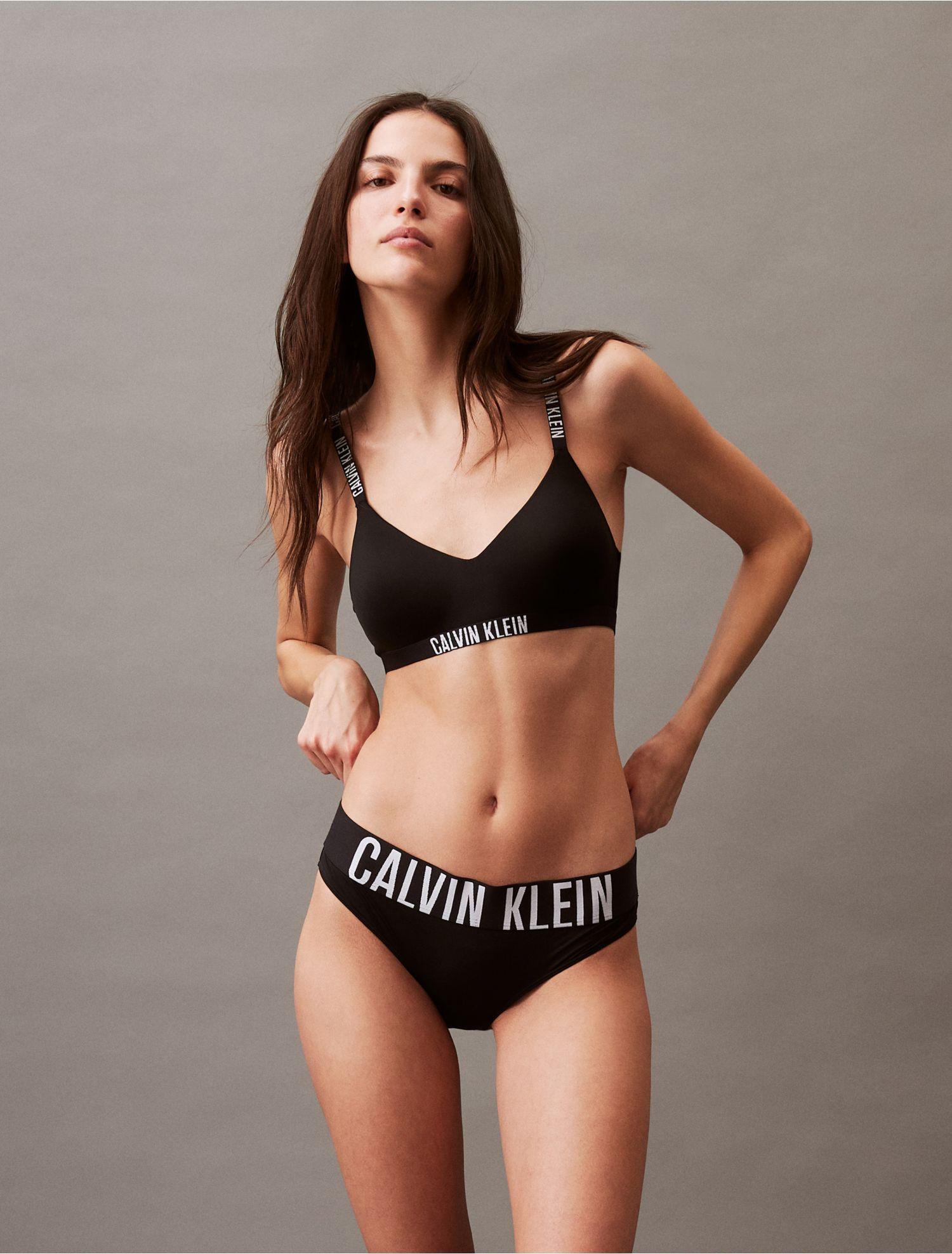 Calvin Klein Women's Invisibles Lighly Lined Bralette, Black