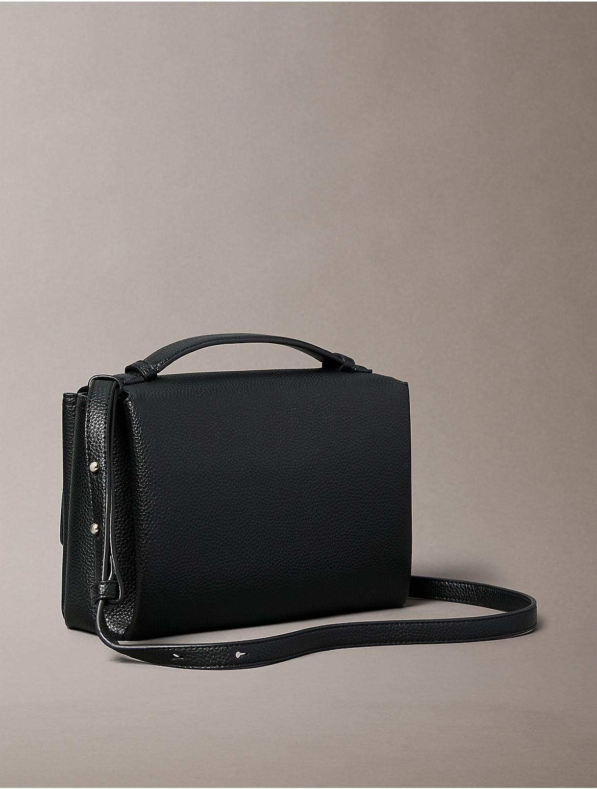 Calvin Klein Calvin Klein Archive Hardware Boxy Crossbody