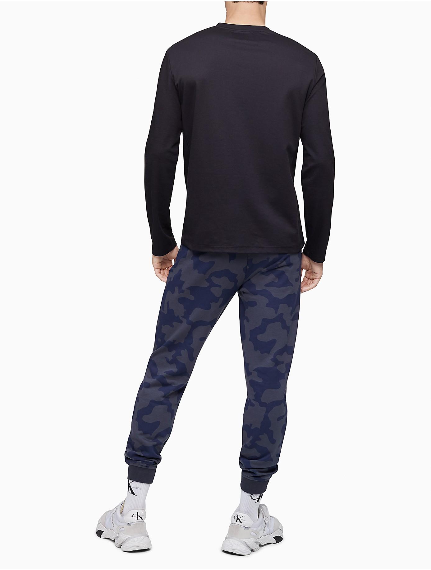 calvin klein camo leggings
