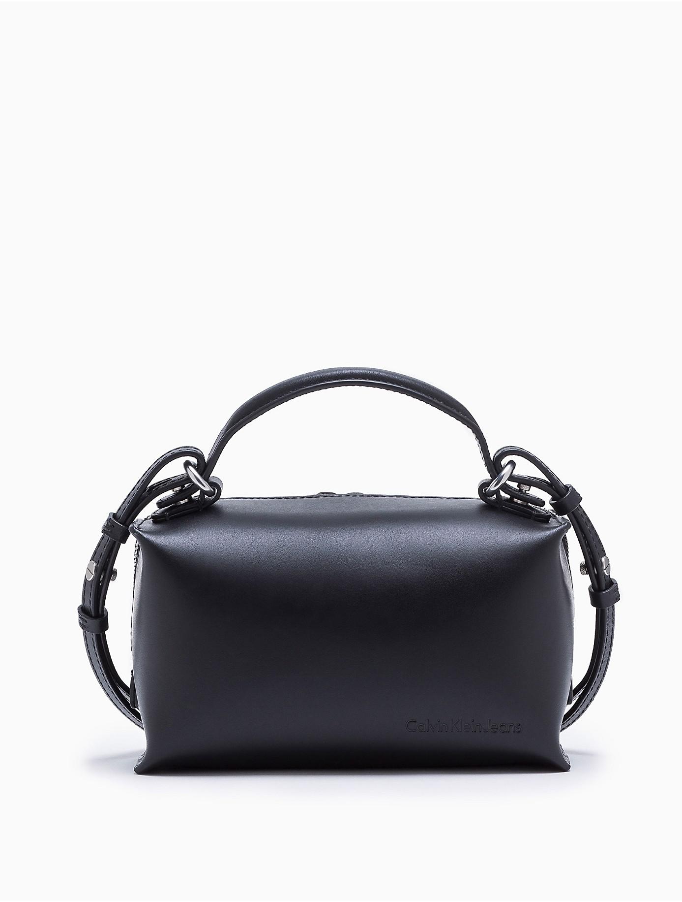 CALVIN KLEIN 205W39NYC Leather City Box Bag in Black - Lyst