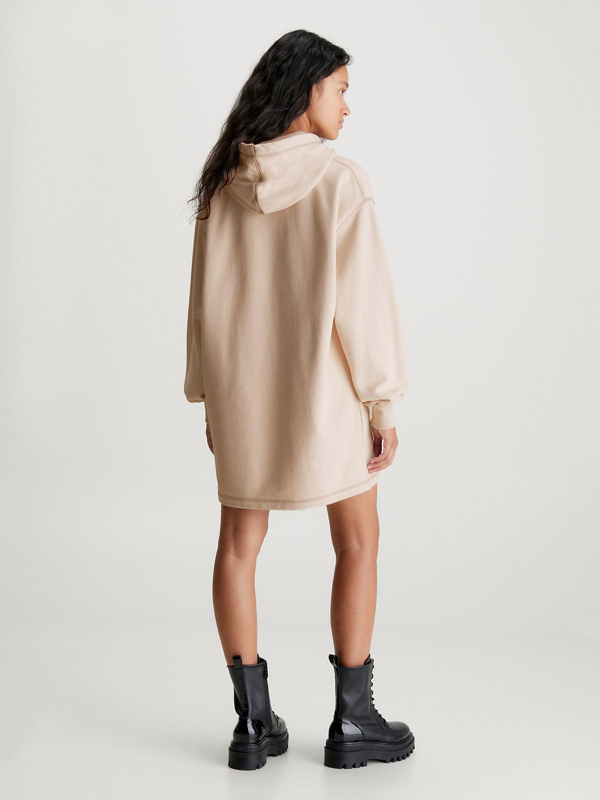 Robe Sweat A Capuche Oversize Calvin Klein en coloris Neutre Lyst