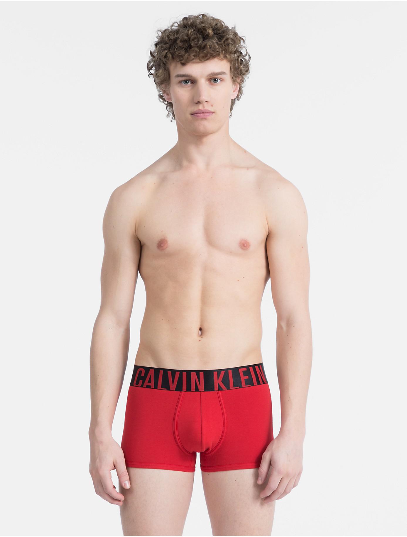 Calvin Klein Intense Power Cotton Trunk in Red for Men | Lyst