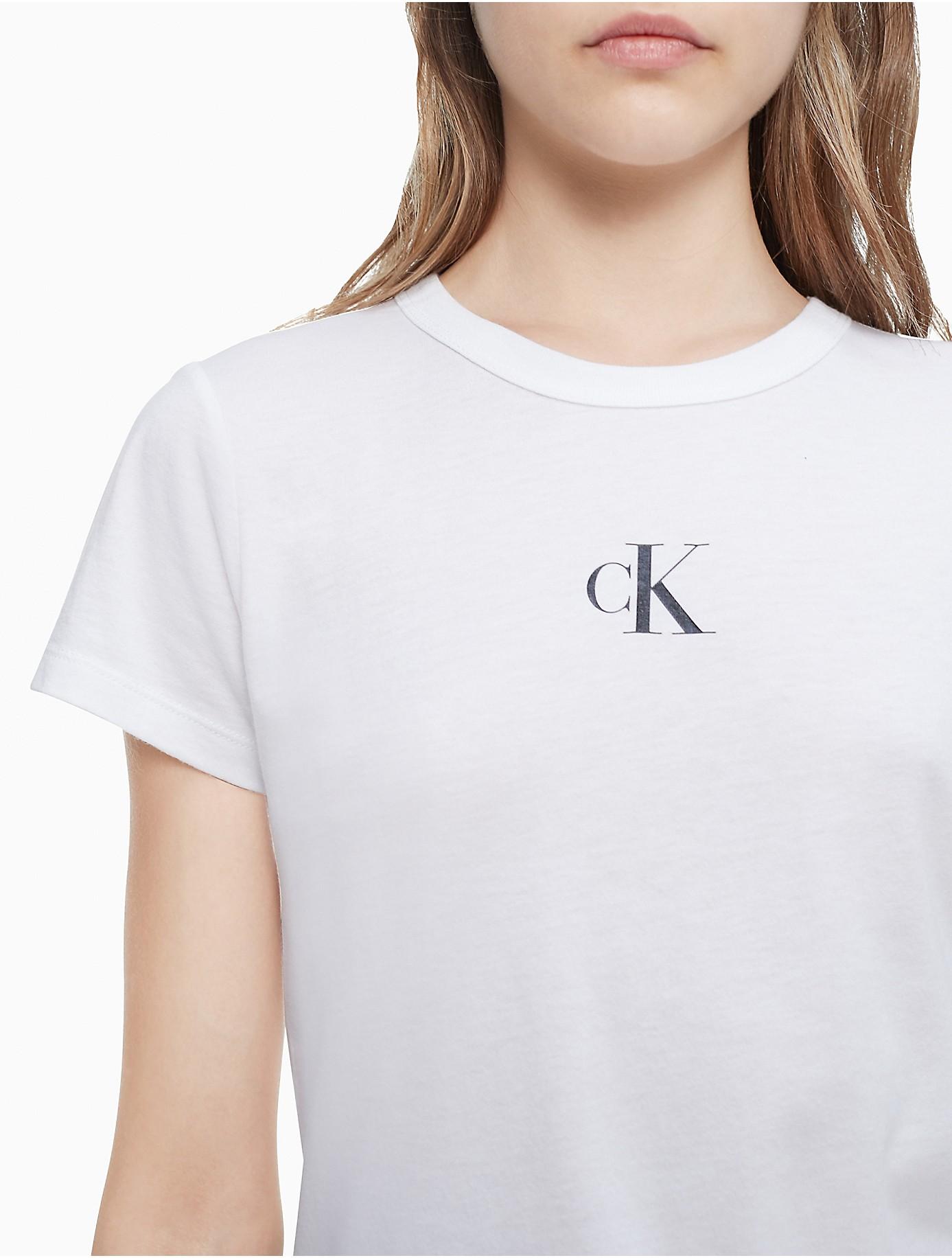 Gymnastiek Penetratie schoorsteen Calvin Klein Shiny Monogram Logo Baby T-shirt in White | Lyst