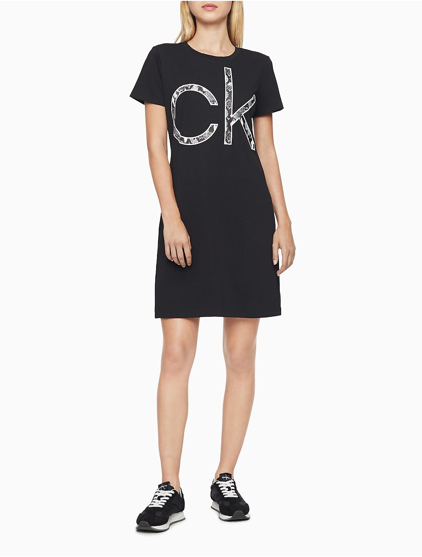 Calvin Klein Cotton Snake Print Logo Crewneck T-shirt Dress in Black - Lyst