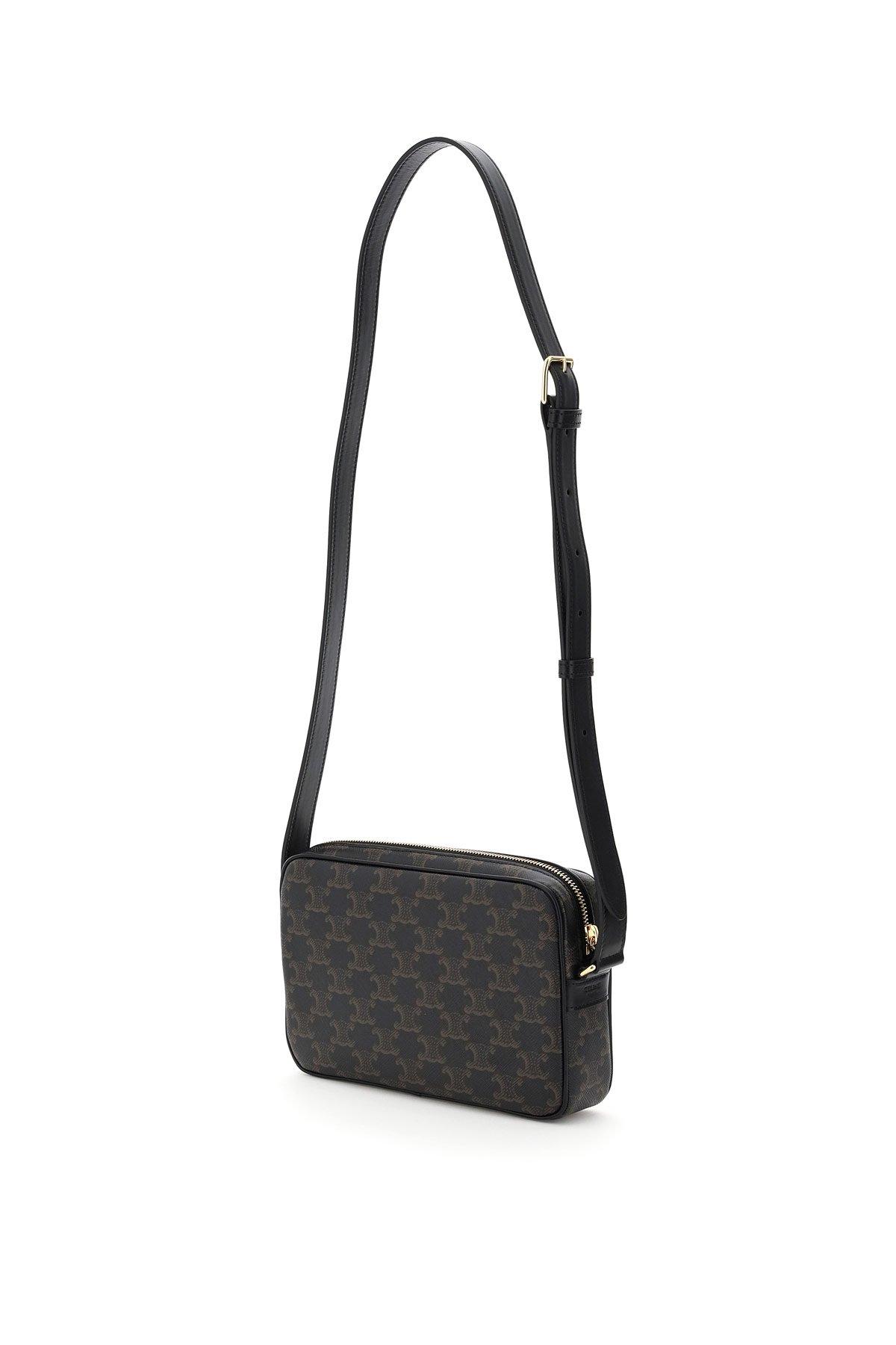 medium messenger bolsa in triomphe canvas with celine print