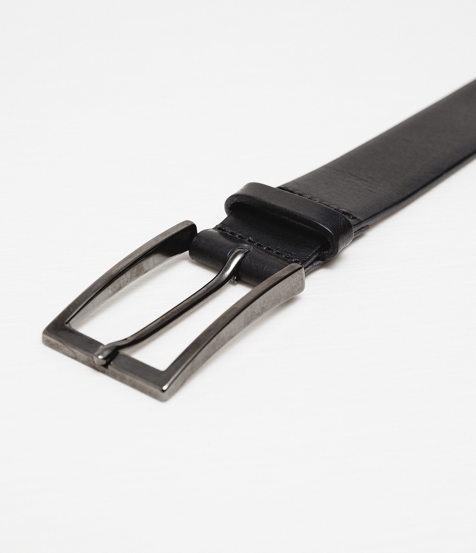 Zara Rectangular Buckle Belt Rectangular Buckle Belt in Black for Men