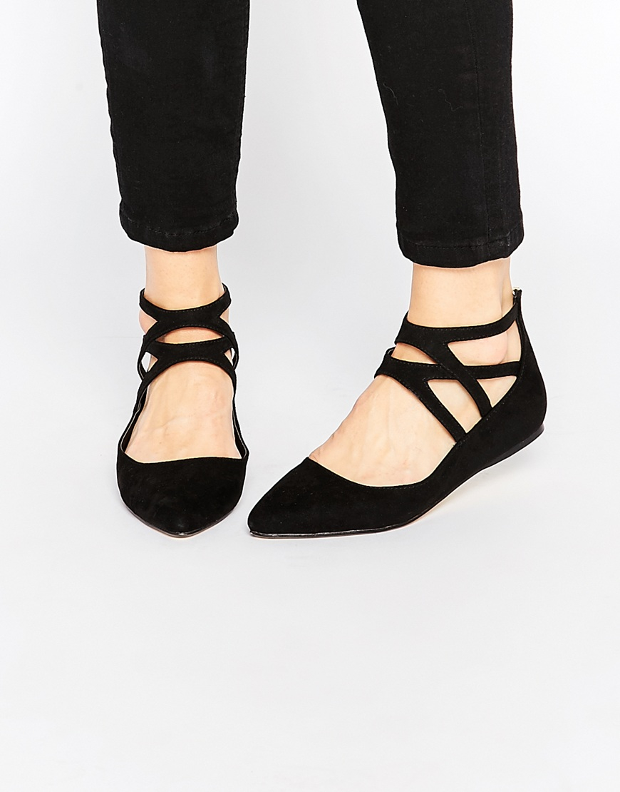 Black ballerina shoes with strap Clearance