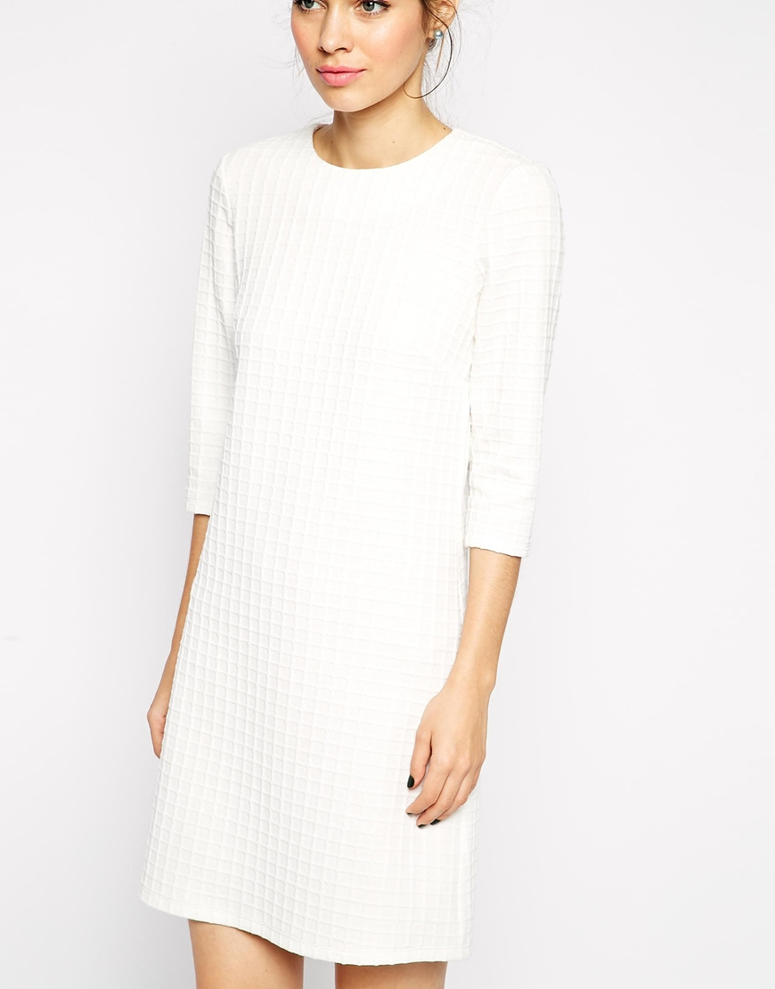 cream shift dress with sleeves