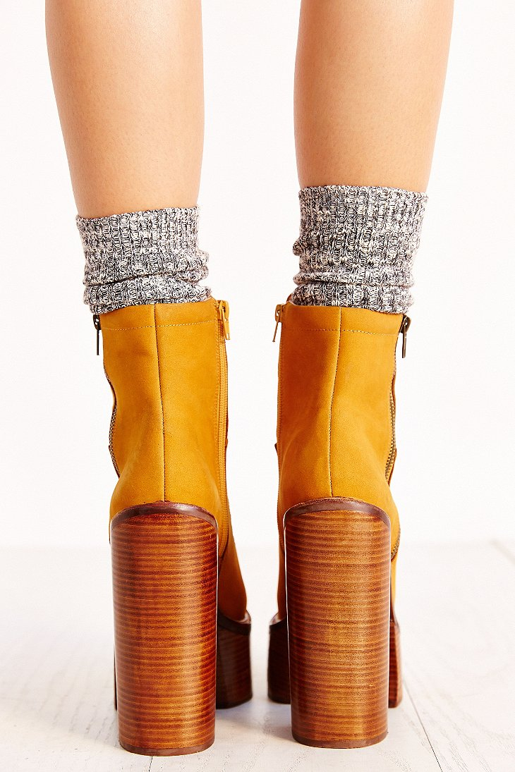 jeffrey campbell brown platform boots