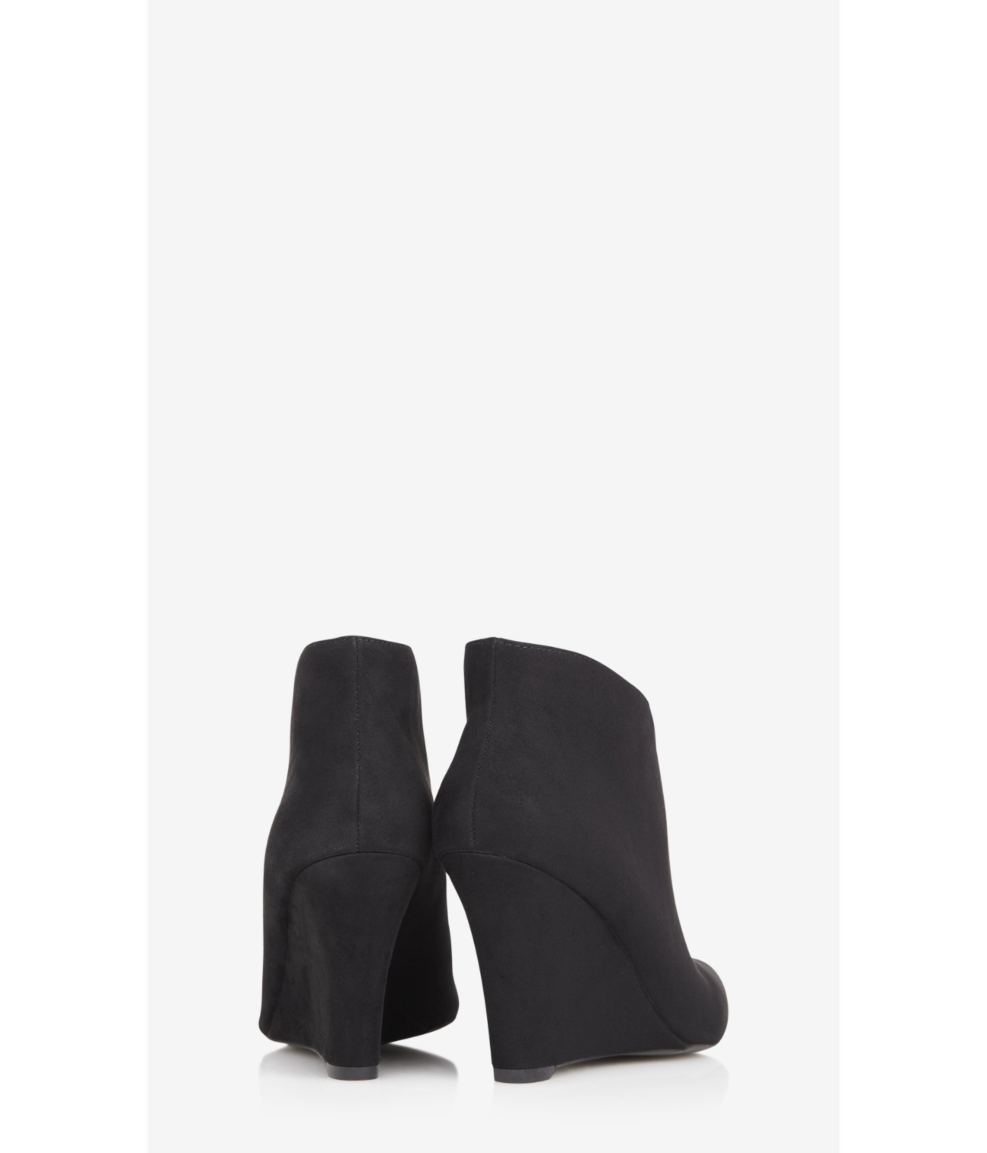 deep v front booties