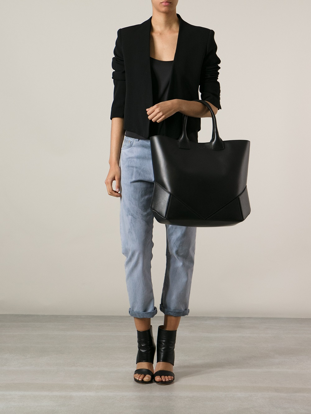 givenchy tote black